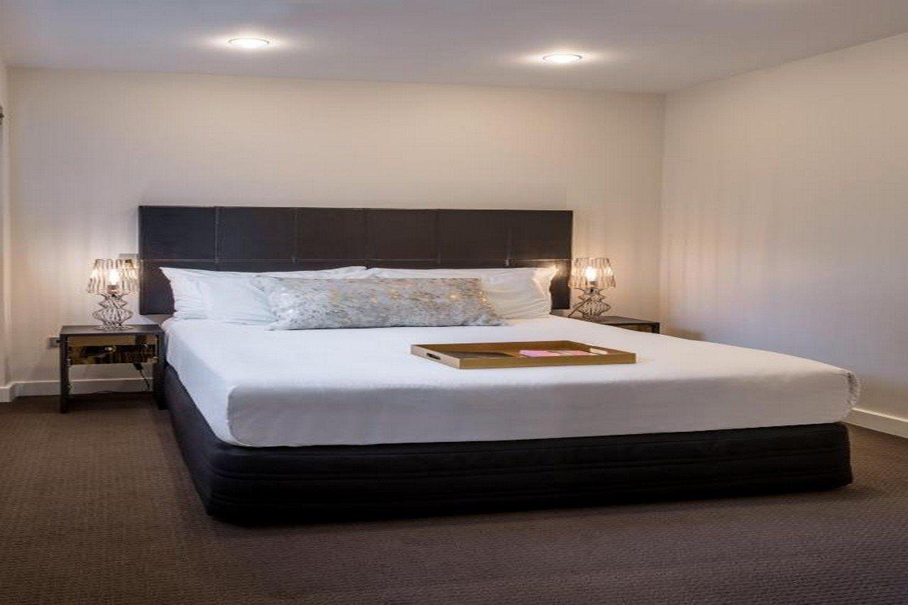 Museum Apartment Hotel, Independent Collection By Evt Ουέλλινγκτον Εξωτερικό φωτογραφία A bedroom at the hotel
